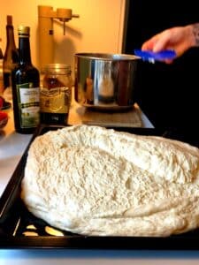 Focacciadej inden foldning